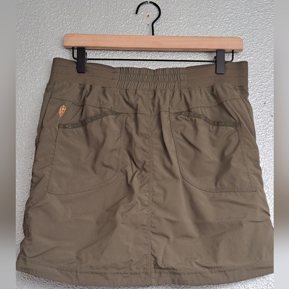 NWT Indygena Women's Elastic Waist Skirt/Short Size M - Picture 3 of 5